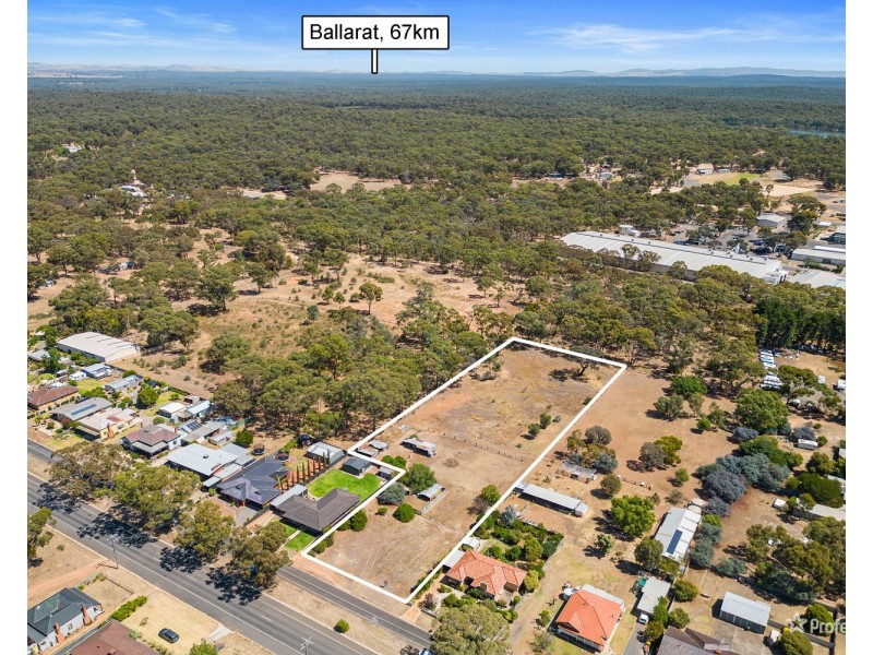 92 Majorca Road, Maryborough VIC 3465