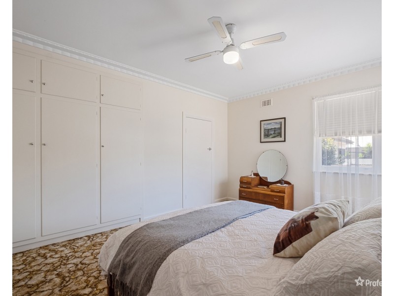 122 Park Road, Maryborough VIC 3465