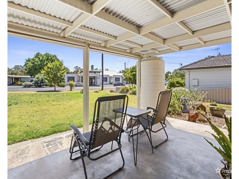 122 Park Road, Maryborough VIC 3465