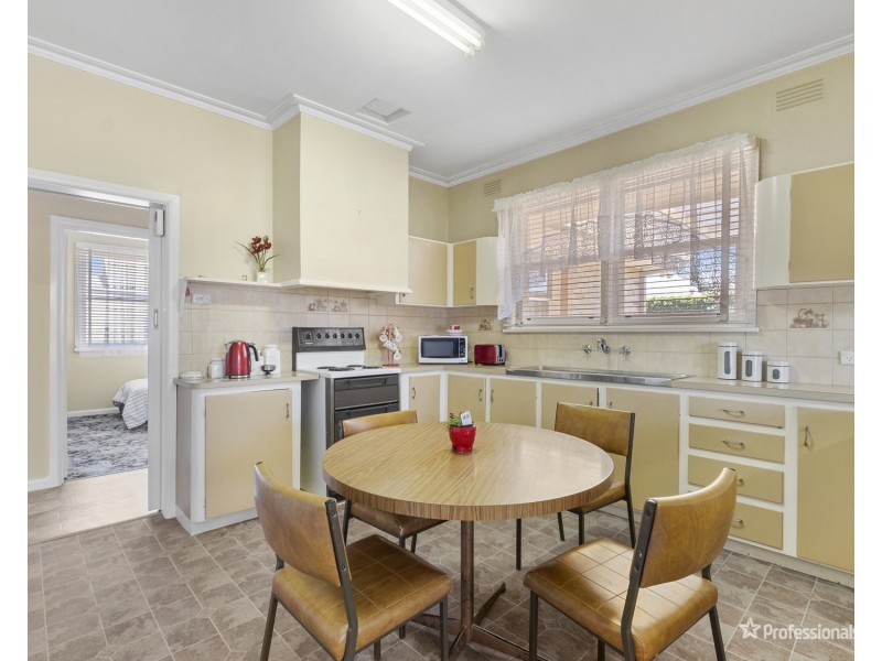 9 Sutton Road, Maryborough VIC 3465