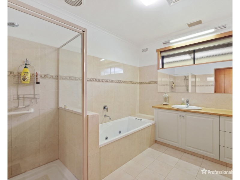 142 Park Road, Maryborough VIC 3465