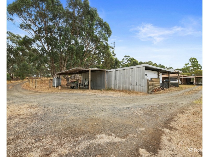 110 Bartletts Road, Red Lion VIC 3371