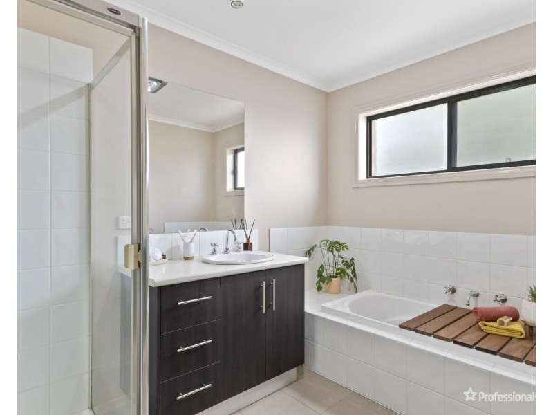 3/244 Gladstone Street, Maryborough VIC 3465