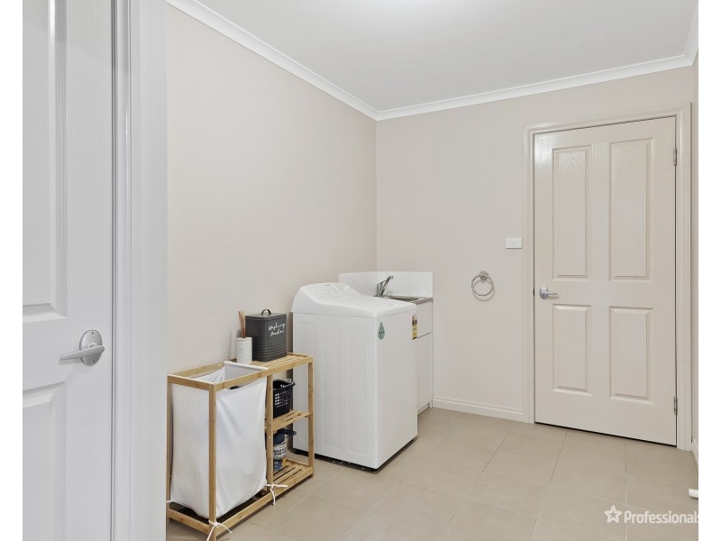 3/244 Gladstone Street, Maryborough VIC 3465