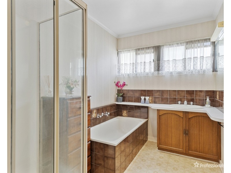 70 Derby Road, Maryborough VIC 3465