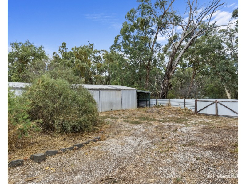 70 Derby Road, Maryborough VIC 3465