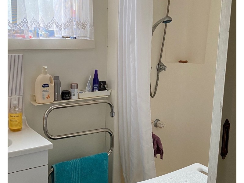 2/4 Harkness Street, Maryborough VIC 3465