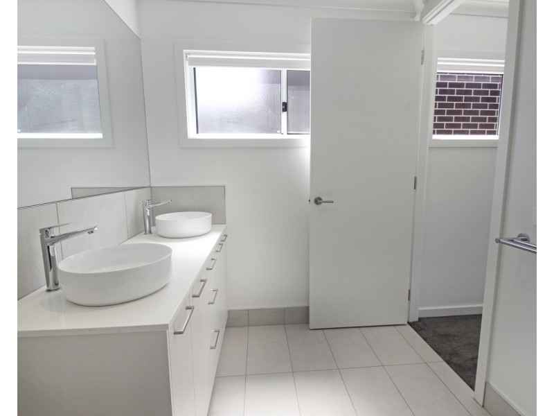 33  Chisholm Street, Maryborough VIC 3465