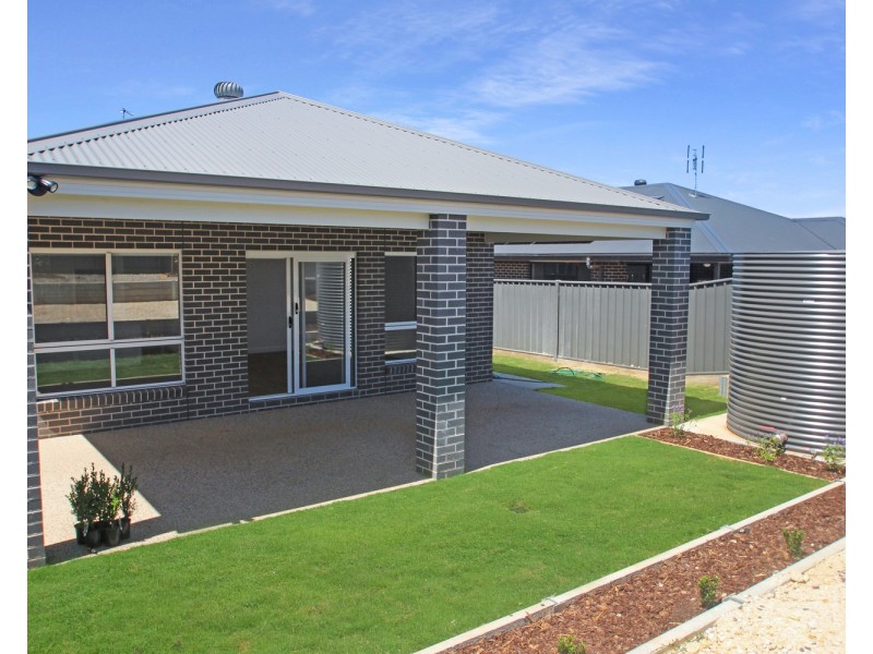 33  Chisholm Street, Maryborough VIC 3465
