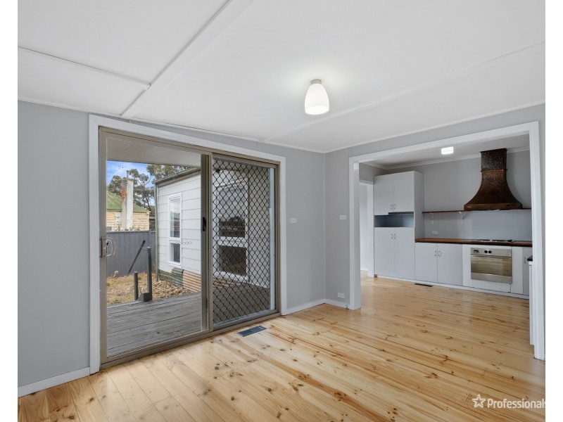 72 Golden Wattle Drive, Maryborough VIC 3465