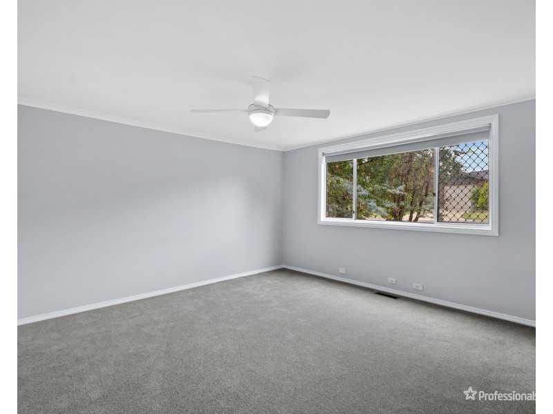72 Golden Wattle Drive, Maryborough VIC 3465