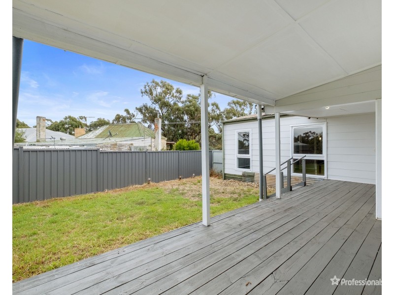 72 Golden Wattle Drive, Maryborough VIC 3465
