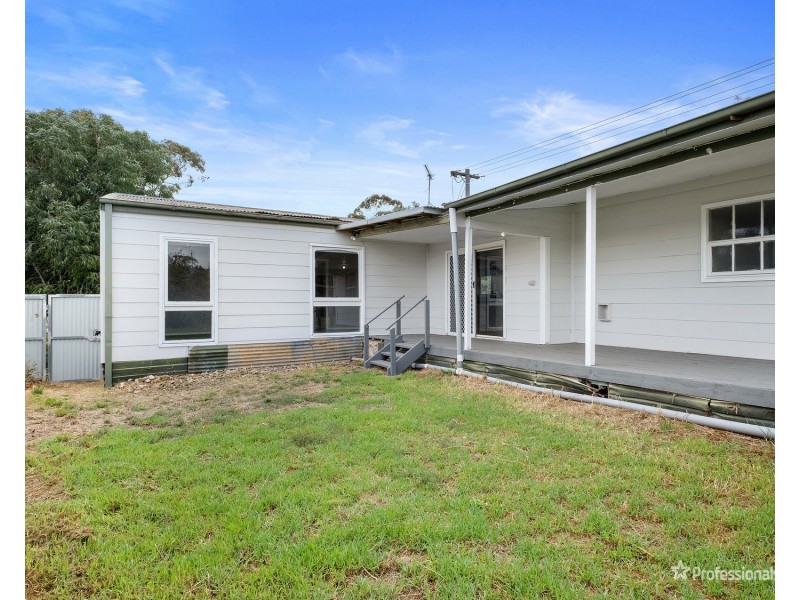 72 Golden Wattle Drive, Maryborough VIC 3465