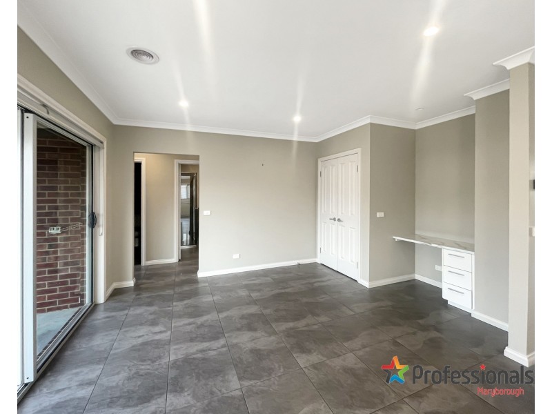 66 Holyrood Street, Maryborough VIC 3465