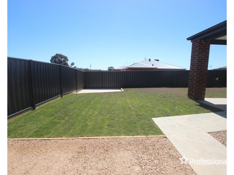 Lot /74 – 16 Barbara Court, Maryborough VIC 3465