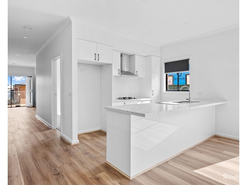 13 Grace Street, Maryborough VIC 3465