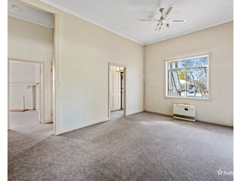 39 Kars Street, Maryborough VIC 3465