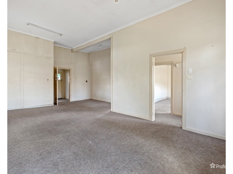 39 Kars Street, Maryborough VIC 3465