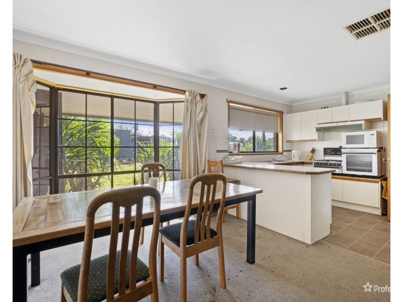 71 Park Road, Maryborough VIC 3465