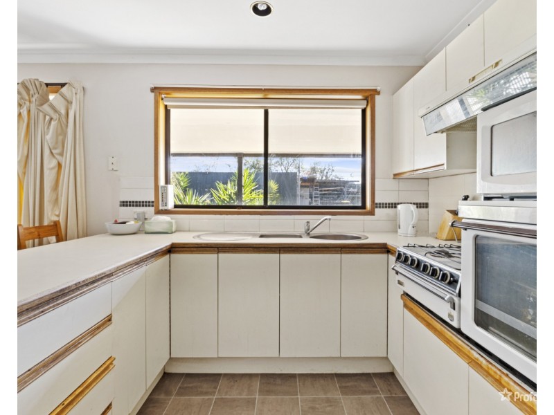 71 Park Road, Maryborough VIC 3465