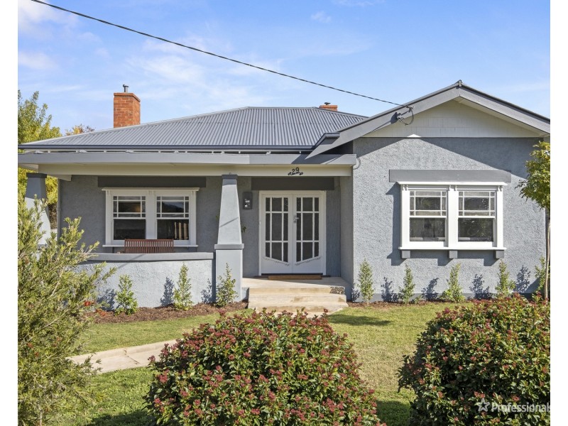 29 Newton Street, Maryborough VIC 3465