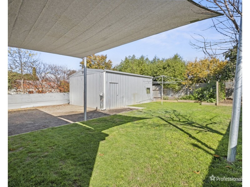 29 Newton Street, Maryborough VIC 3465