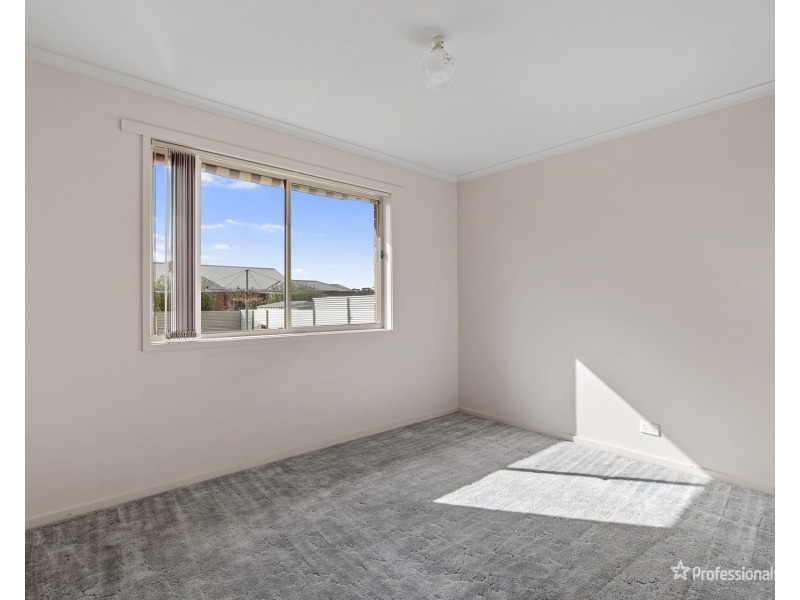 50 Holyrood Street, Maryborough VIC 3465