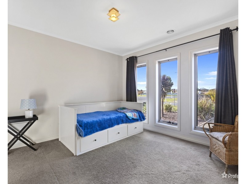 2 Marion Street, Carisbrook VIC 3464