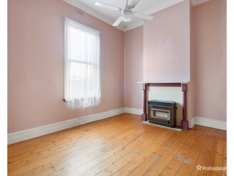 30 Palmerston Street, Maryborough VIC 3465