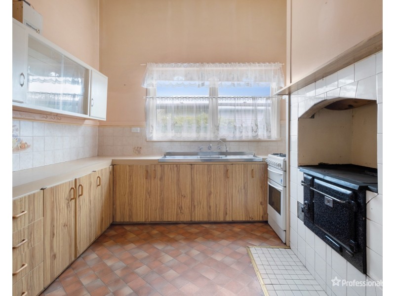 30 Palmerston Street, Maryborough VIC 3465