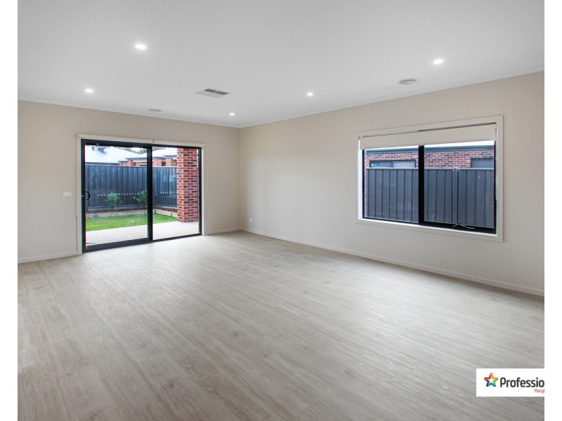 Lot /24 – 4 Dairy Crescent, Maryborough VIC 3465