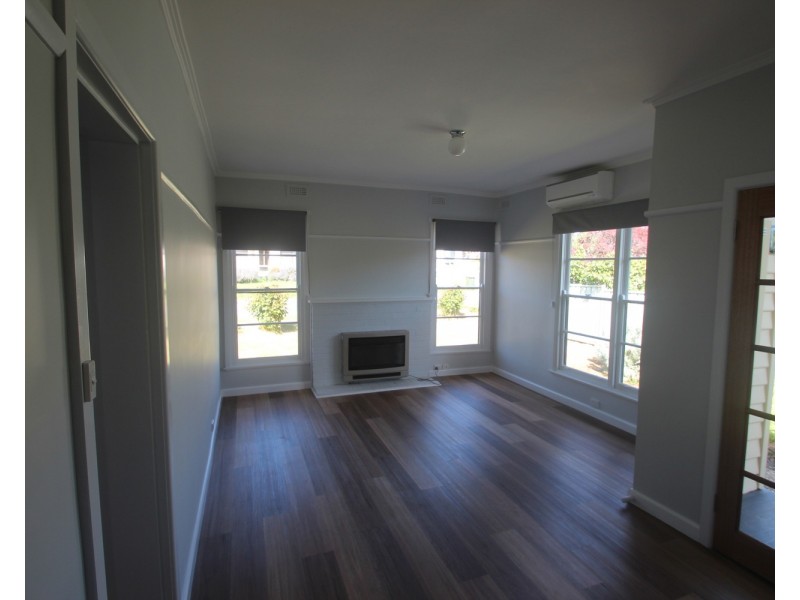 11 Michael Street, Maryborough VIC 3465