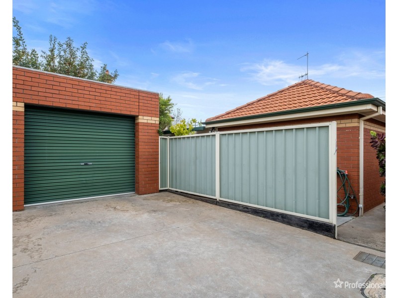 2/25 High Street, Maryborough VIC 3465