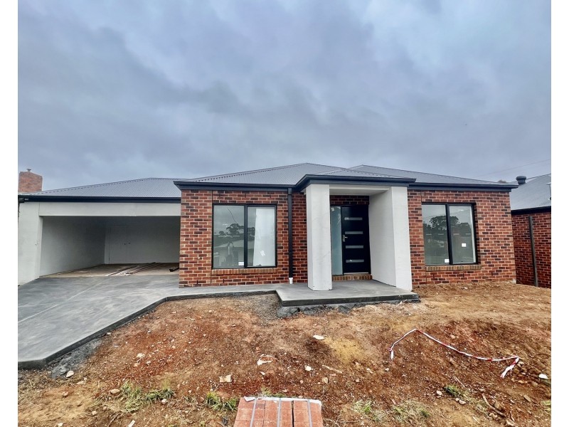 30 Spring Street, Maryborough VIC 3465