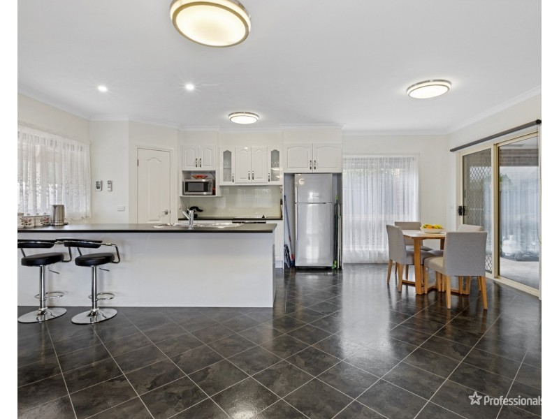 6 Inland Court, Maryborough VIC 3465