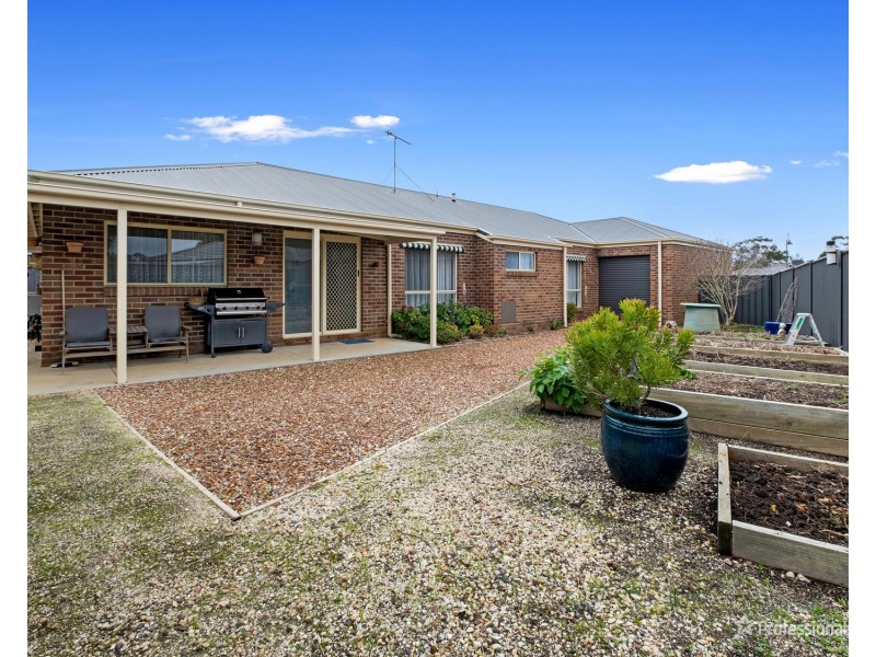 6 Inland Court, Maryborough VIC 3465