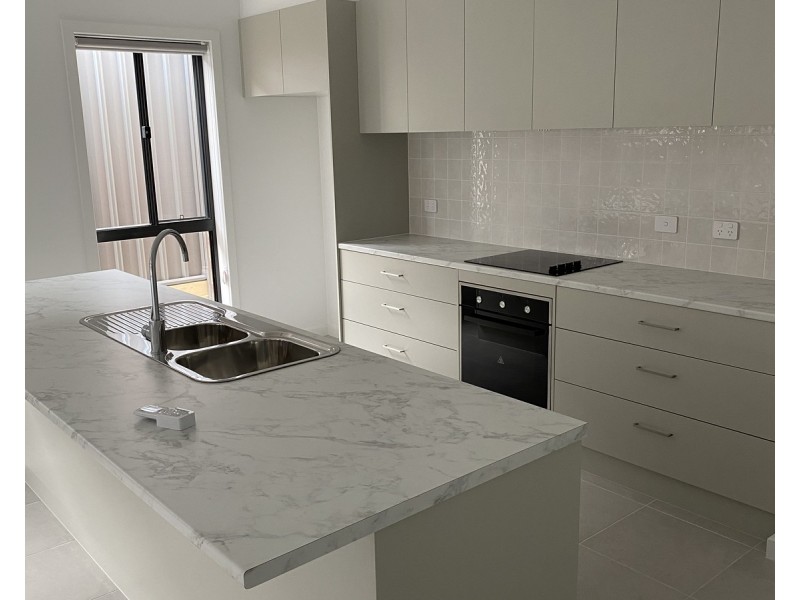 1/3 Worrall Court, Maryborough VIC 3465