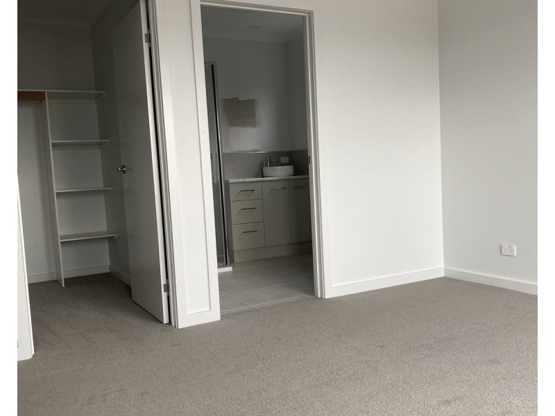 1/3 Worrall Court, Maryborough VIC 3465