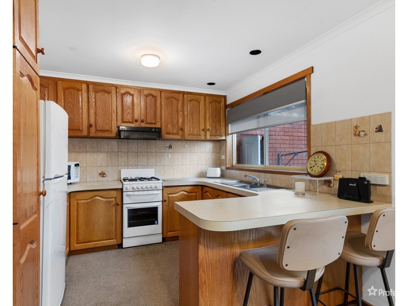 2/41  Burke Street, Maryborough VIC 3465