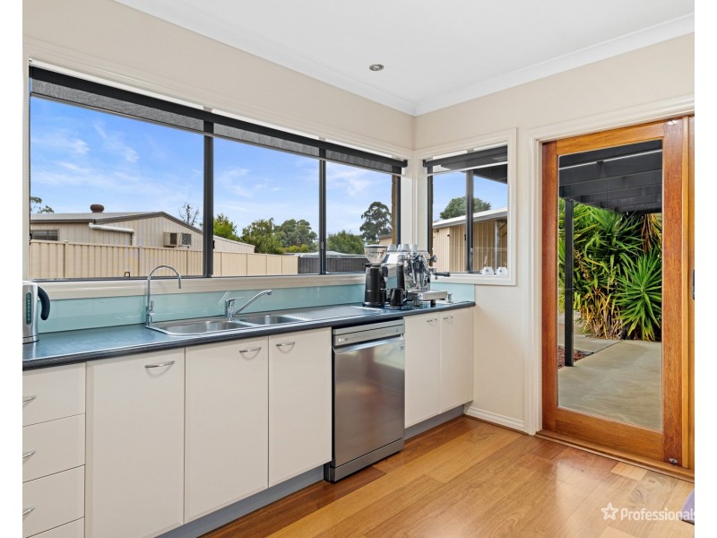 14 Backway Court, Maryborough VIC 3465