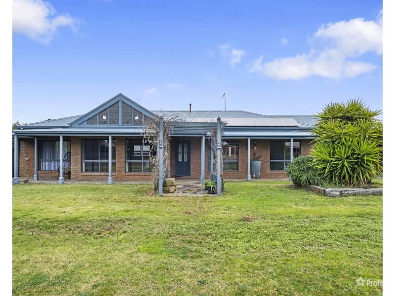 11 Hunter Street, Carisbrook VIC 3464