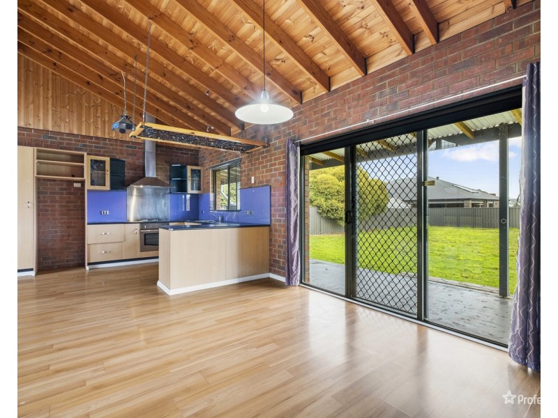 11 Hunter Street, Carisbrook VIC 3464