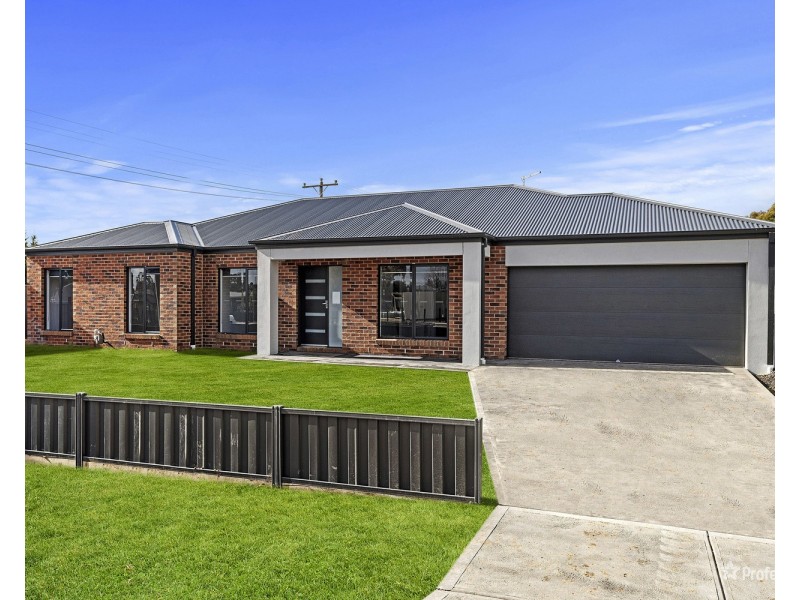 38 Primrose Street, Maryborough VIC 3465