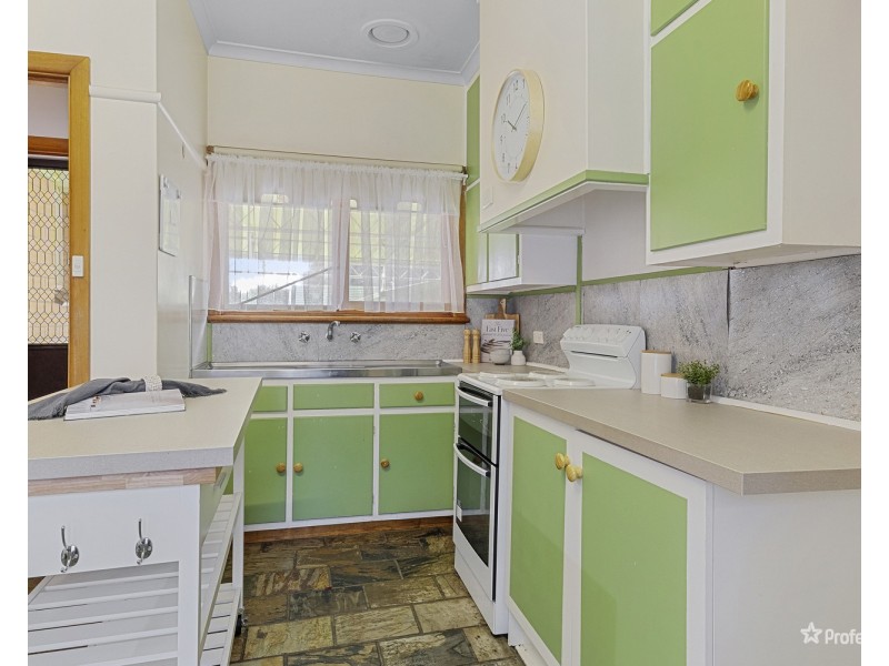 1 Marshall Street, Maryborough VIC 3465