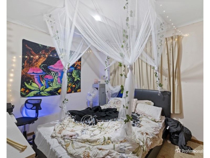 24 Pekin Road, Maryborough VIC 3465