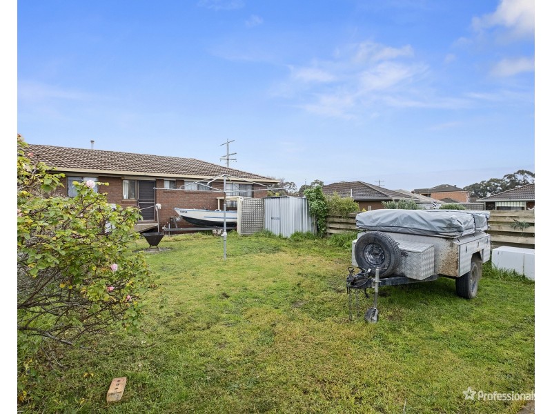 24 Pekin Road, Maryborough VIC 3465