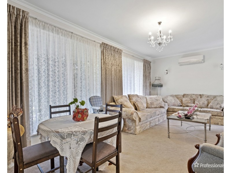 54 Holyrood Street, Maryborough VIC 3465