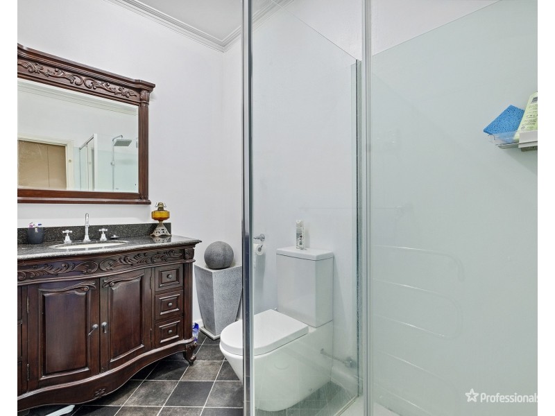 54 Holyrood Street, Maryborough VIC 3465