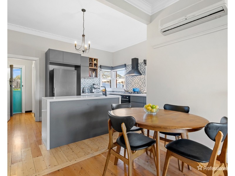 61 Majorca Road, Maryborough VIC 3465