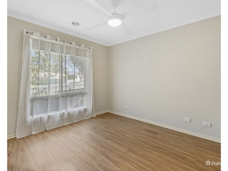 11 Gillies Street, Maryborough VIC 3465